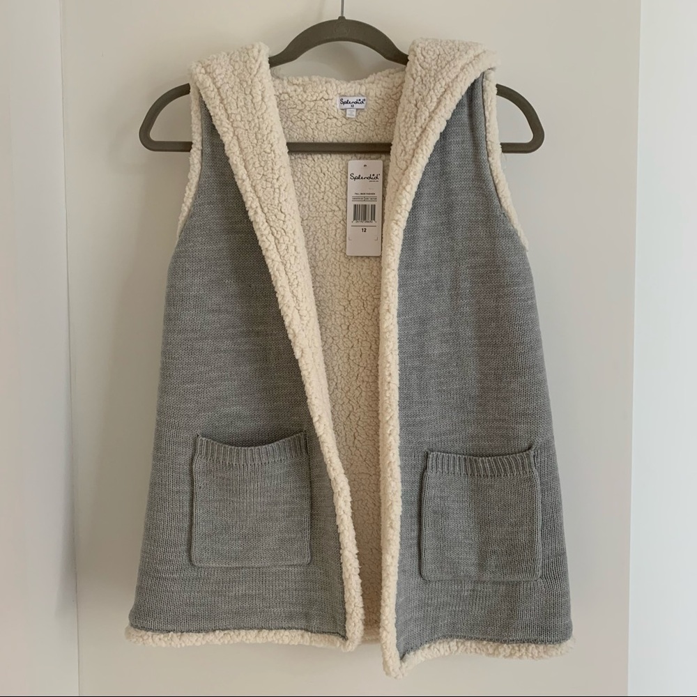Splendid gray hooded vest kids size 12. New with tags. Pristine